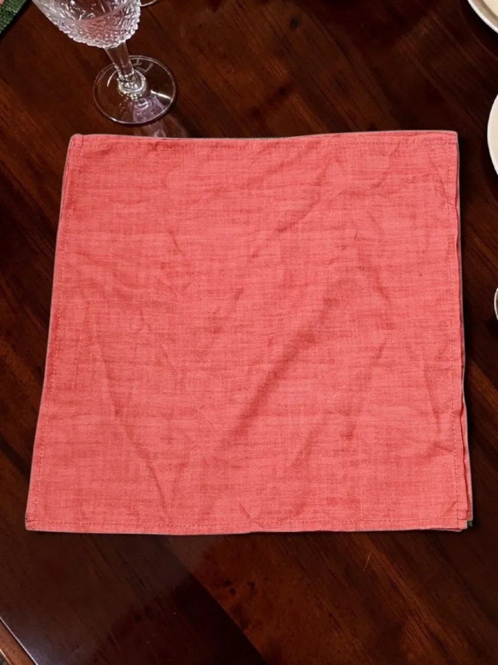 Tommy Bahama Dinner Cloth Napkins Textured New Coral 18.5